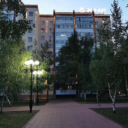 1 Комнатная Квартира В Самом Центре С Видом На Сквер Kostanaj Exteriér fotografie