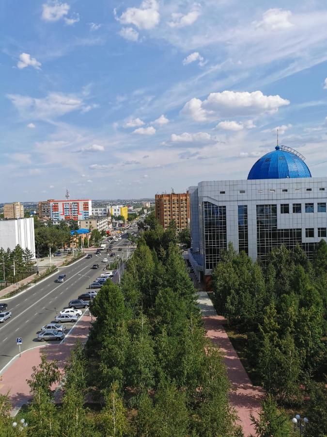 1 Комнатная Квартира В Самом Центре С Видом На Сквер Kostanaj Exteriér fotografie