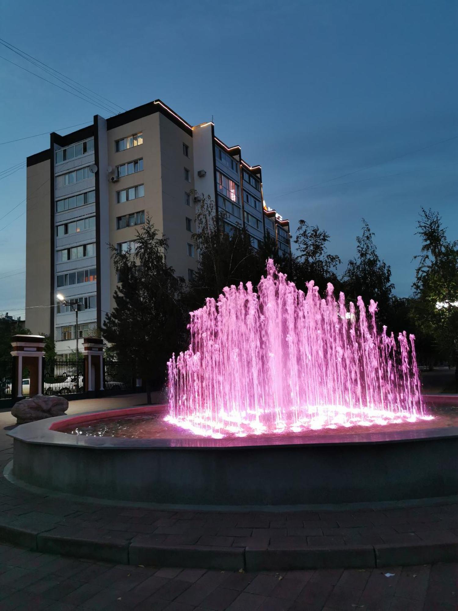 1 Комнатная Квартира В Самом Центре С Видом На Сквер Kostanaj Exteriér fotografie